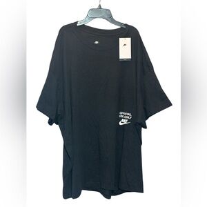 Nike Men's Black Short Sleeve Tee